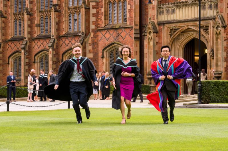 Student run across Queen's grounds