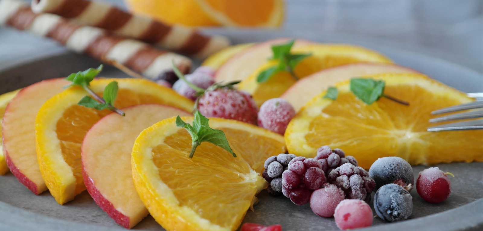 berries, apples, oranges