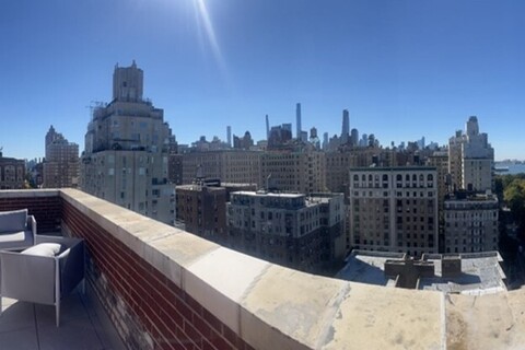 New York apartment view of buildings