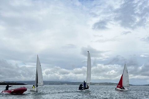 QUB Sailing Club in training