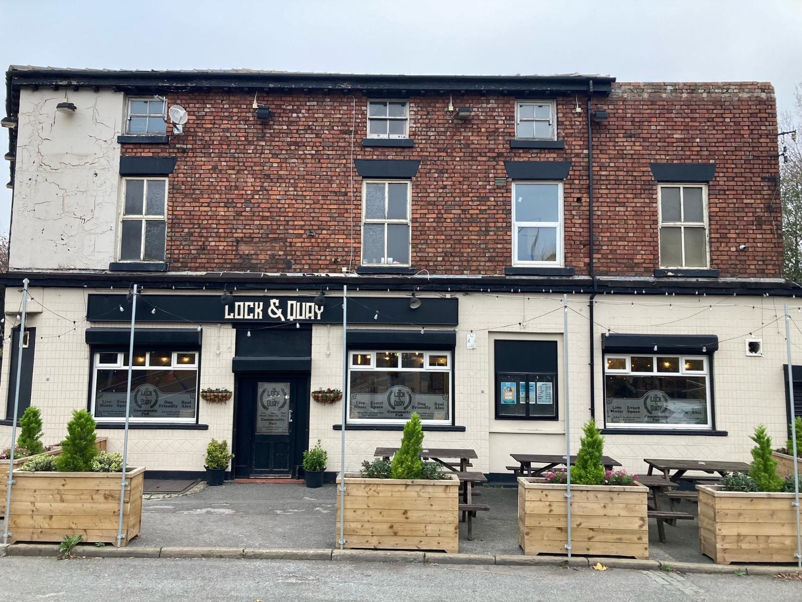 The lock and quay pub